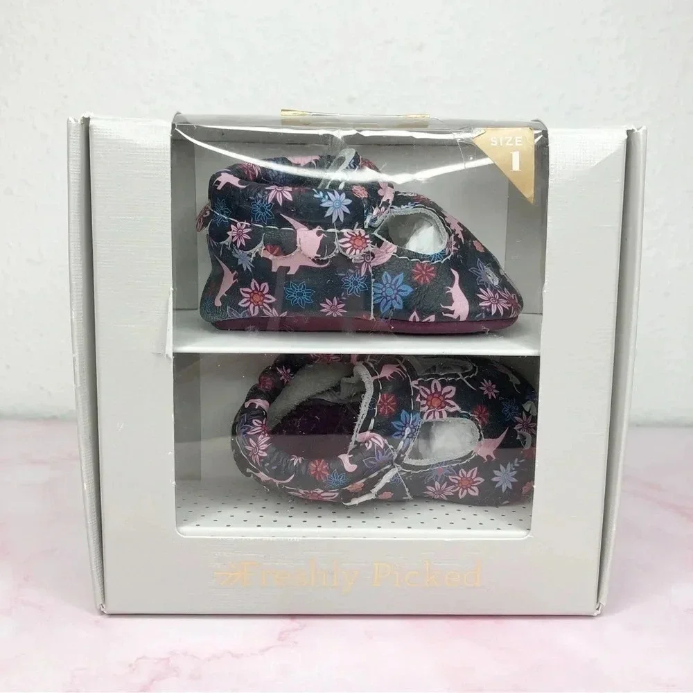 Freshly Picked Mary Jane Dinos & Dahlias size 1 infant Rare Discontinued Style